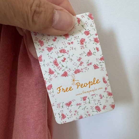 FREE PEOPLE “Love Letter Tube” off shoulder, coral - Picture 5 of 9